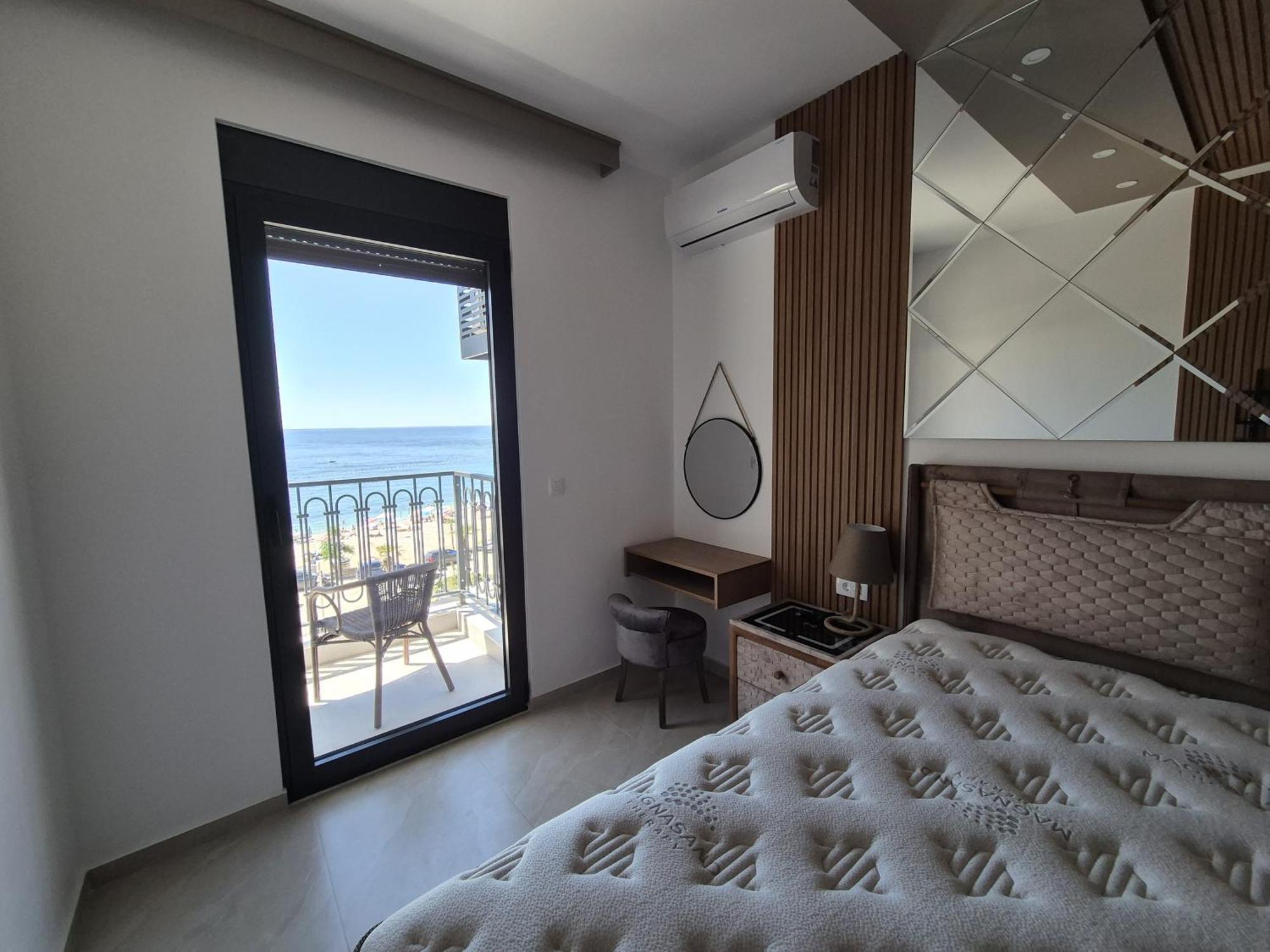 Vienna Luxury Apartments Dobra Voda Esterno foto