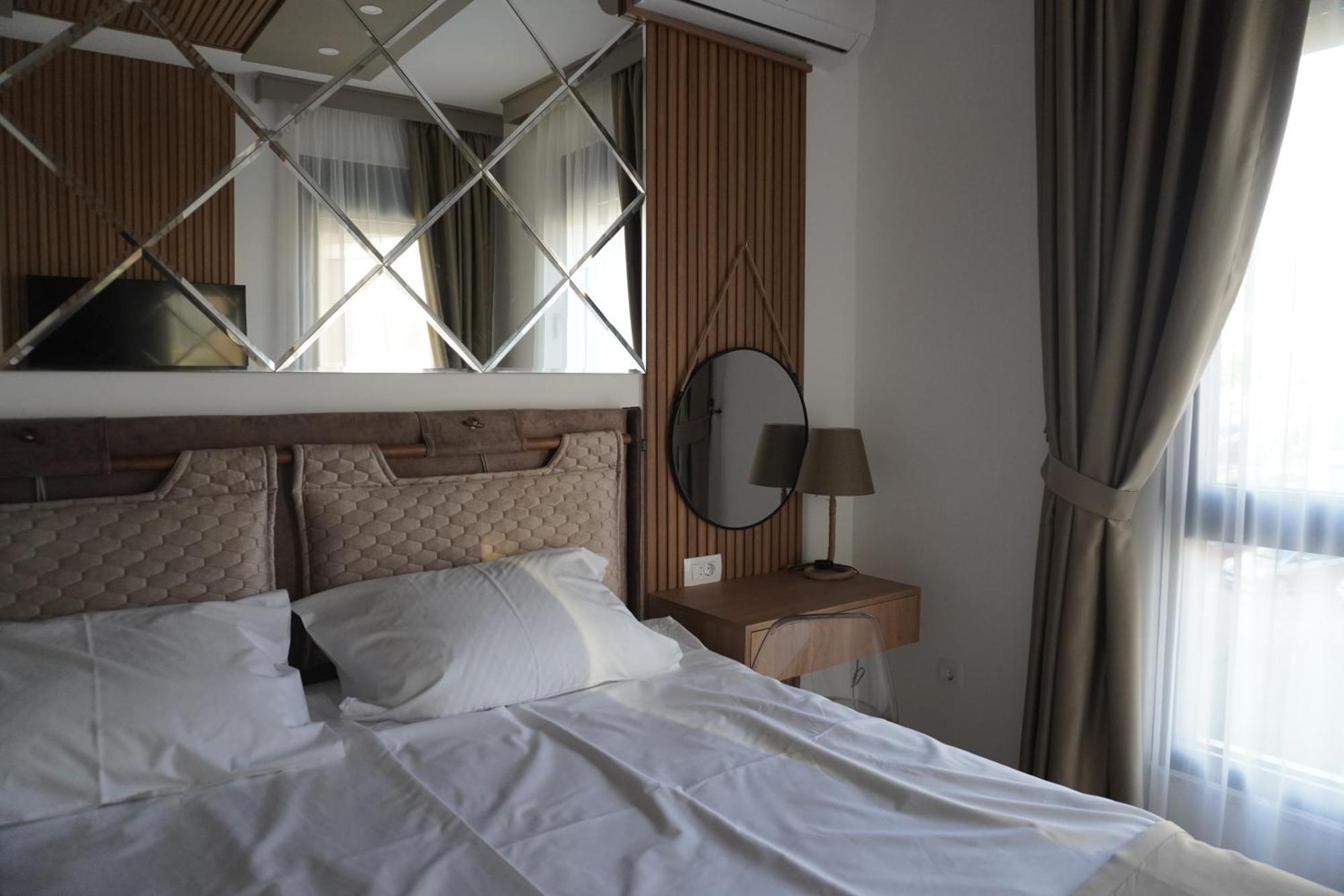 Vienna Luxury Apartments Dobra Voda Esterno foto